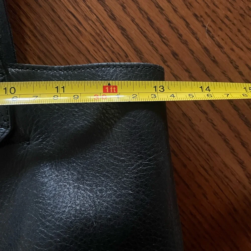 Madewell | Black Leather Tote Bag - Picture 11 of 16